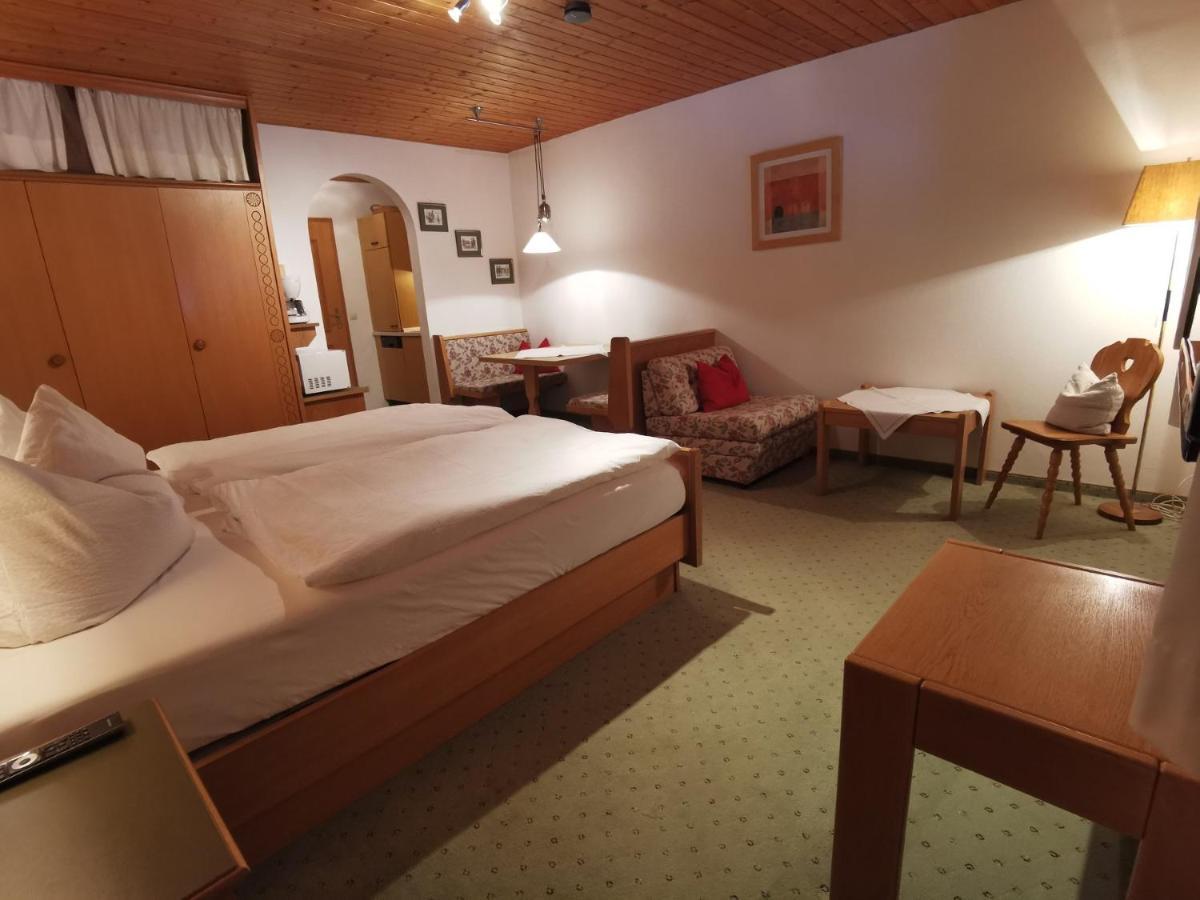 Menkenhof Hotel Reit im Winkl Room photo